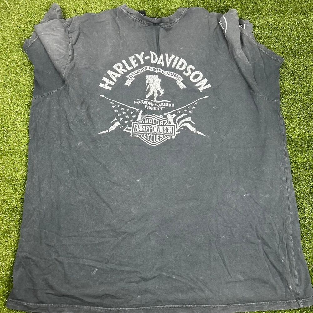 Harley-davidson Men's Black and Grey T-shirt